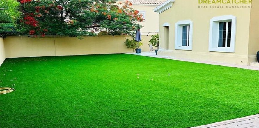 Villa de 3 chambres à Umm Al Quwain Marina, UAE No. 22825