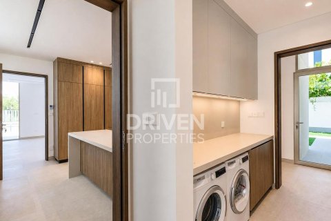 Villa de 5 dormitorios en Jumeirah Park, UAE No. 222999 23