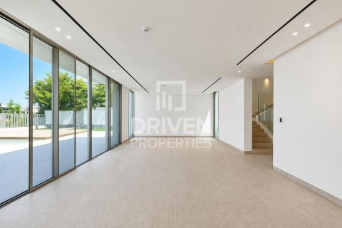 Villa de 5 dormitorios en Jumeirah Park, UAE No. 222999 6