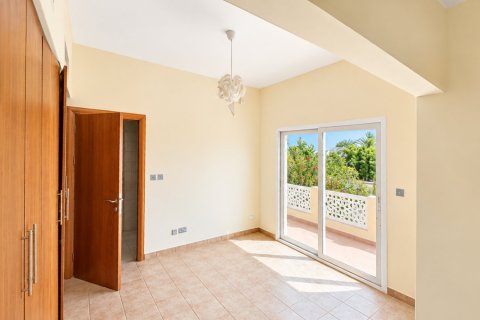 Villa de 4 dormitorios en Meadows, UAE No. 215274 11