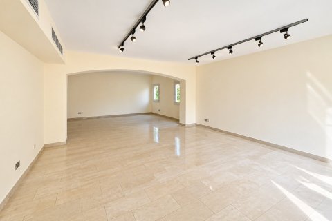 Villa de 4 dormitorios en Meadows, UAE No. 215274 5