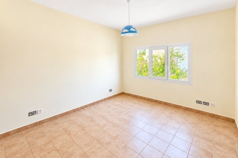 Villa de 4 dormitorios en Meadows, UAE No. 215274 12