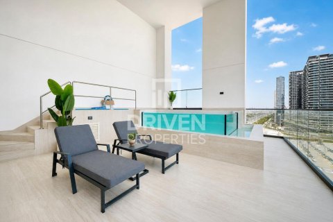 Appartement de 2 chambres à District 15, UAE No. 223082 21