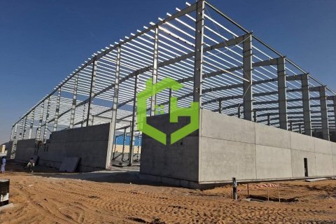 3168.2m² Warehouse in Umm Al Thuoob, UAE No. 92145 3