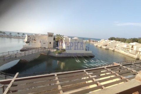 3 bedrooms Villa in Ras Al Khaimah, UAE No. 140700