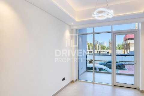 2 bedrooms Apartment in Jumeirah Village Triangle, UAE No. 221299 8