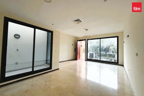 Townhouse de 4 dormitorios en Dubai, UAE No. 168225 6