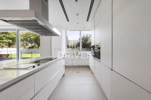 3 bedrooms Apartment in Seventh Heaven, UAE No. 214293 16