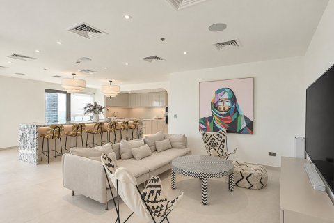 4 bedrooms Penthouse in Shams 1, UAE No. 221605 30