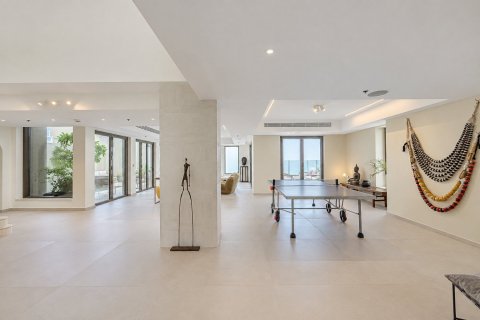 4 bedrooms Penthouse in Shams 1, UAE No. 221605 27