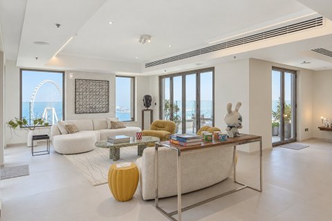 4 bedrooms Penthouse in Shams 1, UAE No. 221605 4