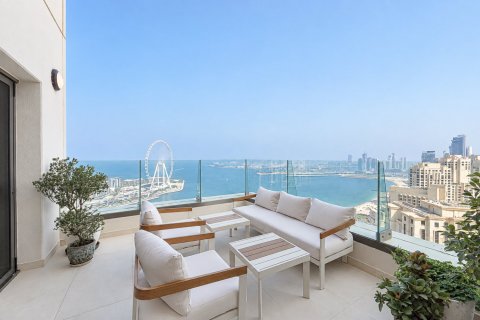 4 bedrooms Penthouse in Shams 1, UAE No. 221605 5