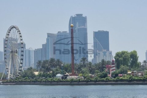 2 bedrooms Apartment in Al Majaz, UAE No. 35129 17