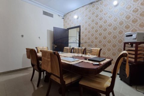 2 bedrooms Apartment in Al Majaz, UAE No. 35129 7