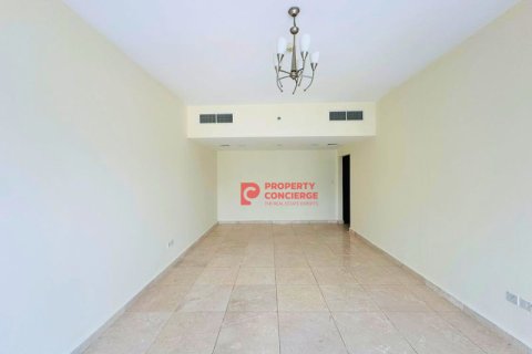 Apartment de 2 dormitorios en Business Bay, UAE No. 39730 11