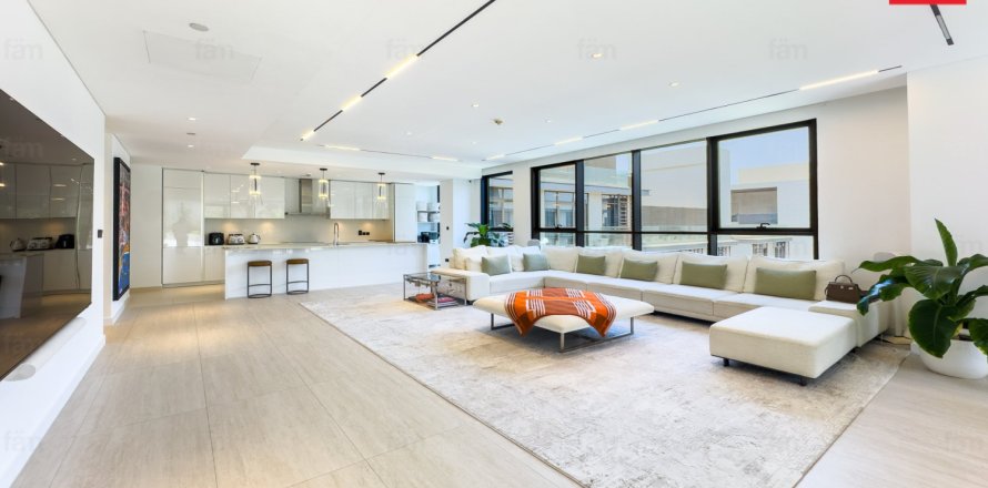 4 bedrooms Apartment in City Walk, UAE No. 215851