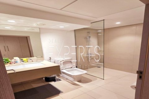 Studio Apartment on the Yas Island, UAE No. 224061 8