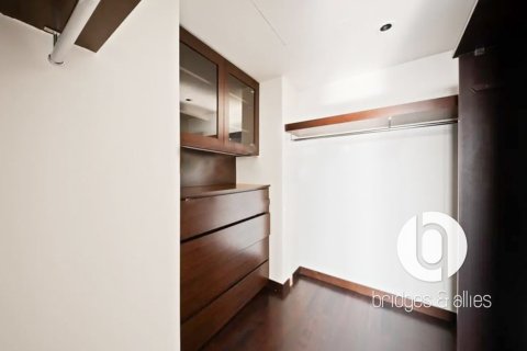 Appartement de 2 chambres à Downtown Dubai (Downtown Burj Dubai), UAE No. 162995 3
