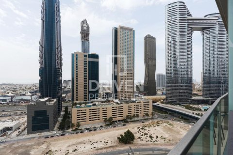 Квартира с 1 спальней в Burj Vista, ОАЭ №202752 14