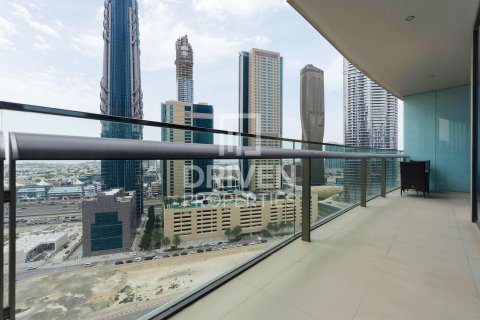 Квартира с 1 спальней в Burj Vista, ОАЭ №202752 11