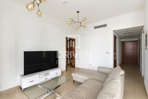 Квартира с 1 спальней в Burj Vista, ОАЭ №202752 5