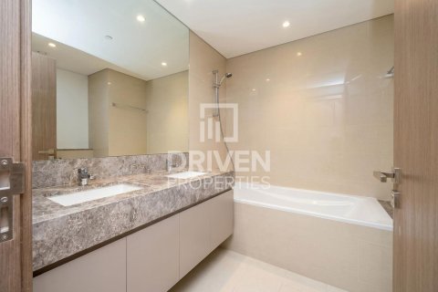 2 bedrooms Apartment in Opera District, UAE No. 212639 11