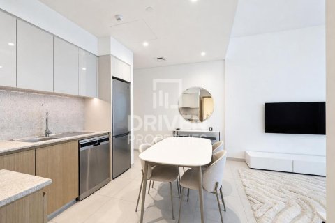 Квартира с 1 спальней в Burj Royale, ОАЭ №211552 5