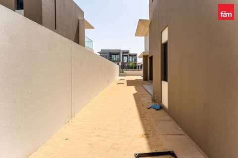 Villa de 4 dormitorios en Jebel Ali, UAE No. 223898 19