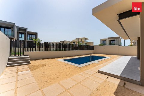 Villa de 4 dormitorios en Jebel Ali, UAE No. 223898 11