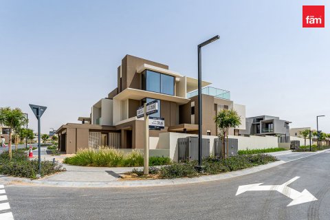 Villa de 4 dormitorios en Jebel Ali, UAE No. 223898