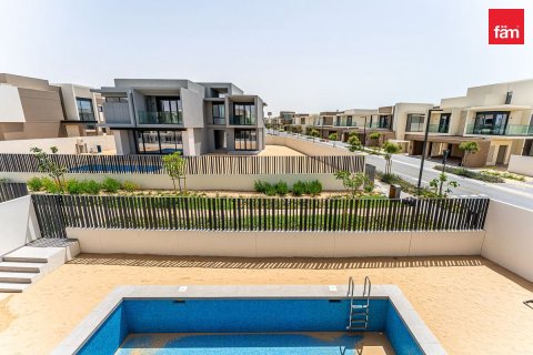 Villa de 4 dormitorios en Jebel Ali, UAE No. 223898 8
