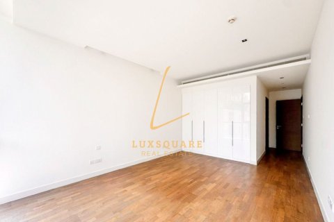 Apartment de 3 dormitorios en Al Wasl, UAE No. 205631 12