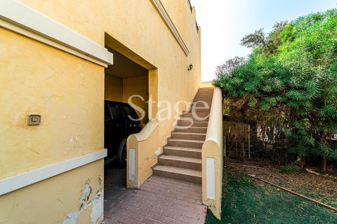 2 bedrooms Apartment in Dubai Land, UAE No. 124871 19