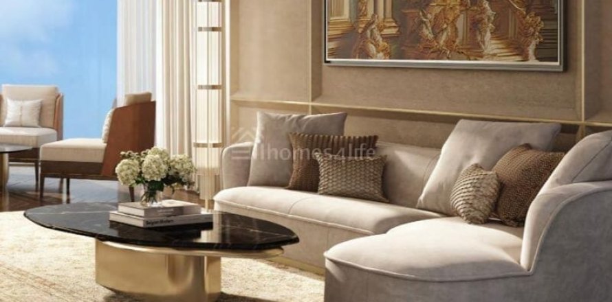 3 bedrooms Apartment in Sheikh Zayed Road, UAE No. 168988