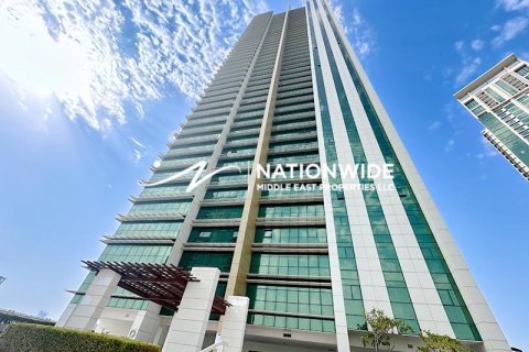 Apartment de 2 dormitorios en Abu Dhabi, UAE No. 143842