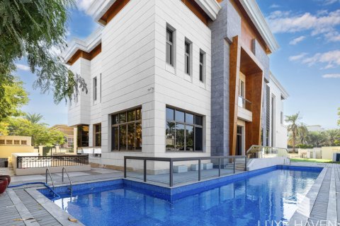 6 bedrooms Villa in Sector W, UAE No. 13441 3