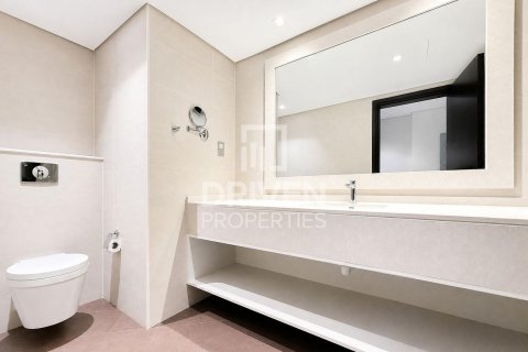 Studio Apartment in The Crescent, UAE No. 221173 12