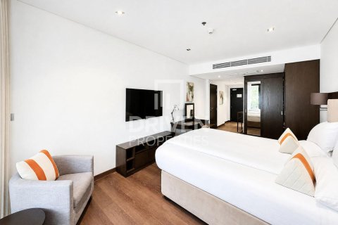 Studio Apartment in The Crescent, UAE No. 221173 3