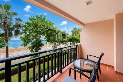 Studio Apartment in The Crescent, UAE No. 221173 18