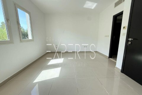 Villa de 3 dormitorios en Al Reef, UAE No. 224290 4