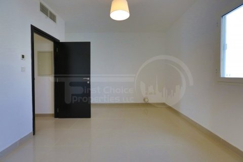 Villa de 2 chambres à Abu Dhabi, UAE No. 172368 10