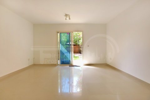 Villa de 2 chambres à Abu Dhabi, UAE No. 172368 5
