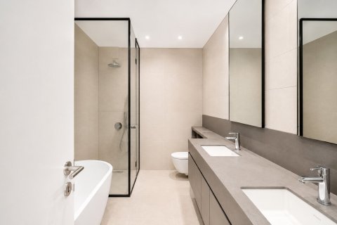 Villa de 4 dormitorios en Tilal City, UAE No. 223372 9
