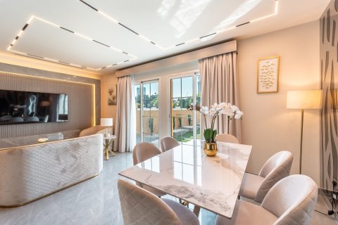 2 غرف نوم تاون هاوس في Jumeirah Village Triangle, الإمارات العربية المتحدة رقم 220275 4