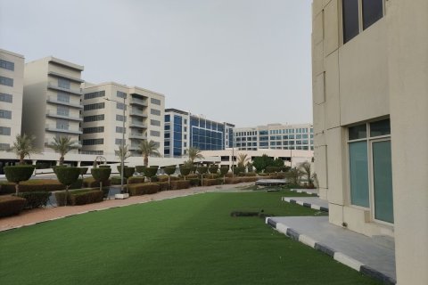 114.5m² Office in Dubai, UAE No. 213490 19