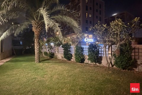 5 bedrooms Villa in Dubai, UAE No. 216406