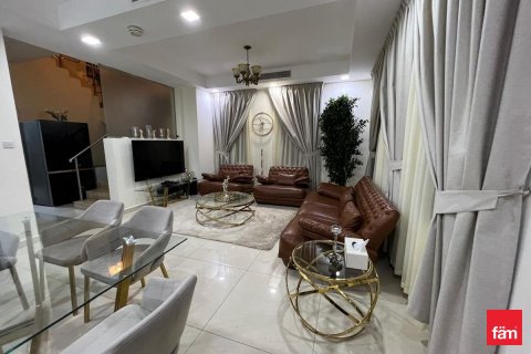 5 bedrooms Villa in Dubai, UAE No. 216406 23