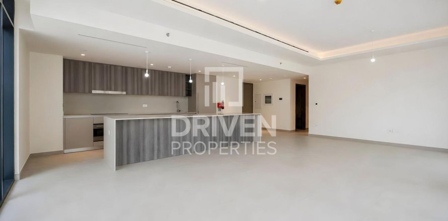 Apartment de 3 dormitorios en Al Wasl, UAE No. 223254