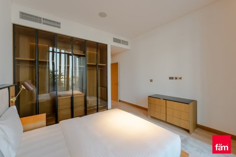 3 bedrooms Apartment in Dubai, UAE No. 215728 18