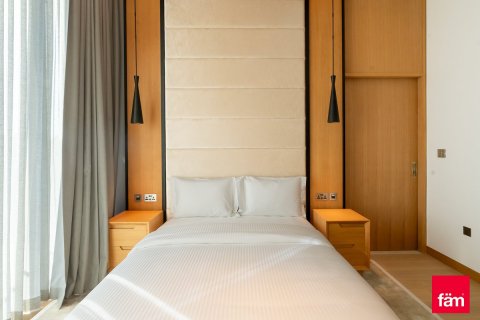 3 bedrooms Apartment in Dubai, UAE No. 215728 10